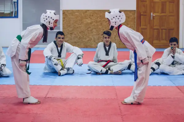 A Transformação de Crianças com TDAH Através da Competição no Taekwondo: Como Competições Podem Ajudar a Melhorar o Foco e a Confiança